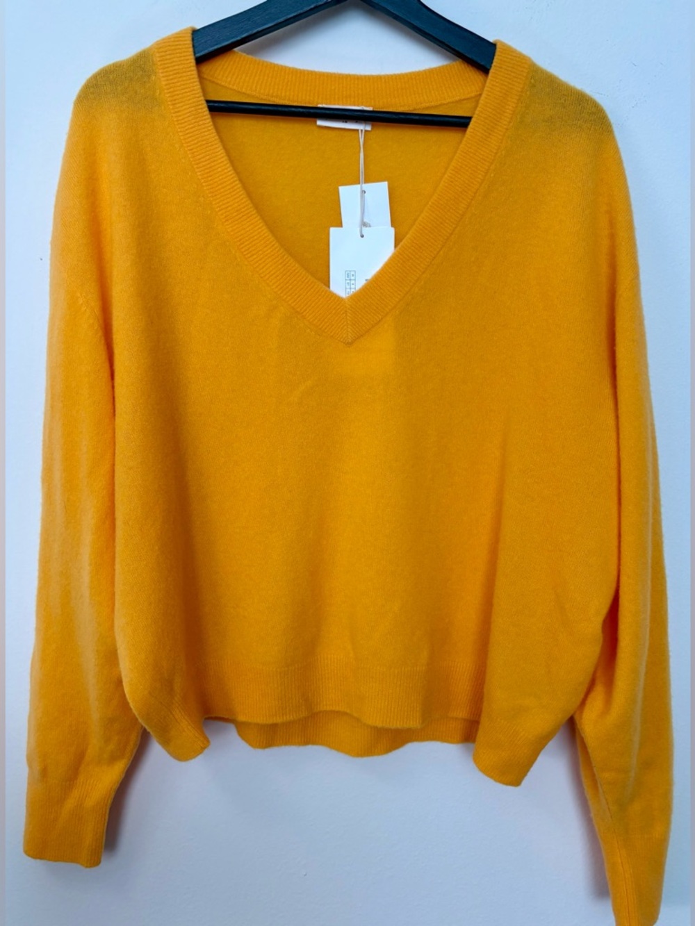 NWT American Vintage Nectarine Wool Lightweight Long Sleeve Sweater Size8 Sku#79 - Picture 2 of 6